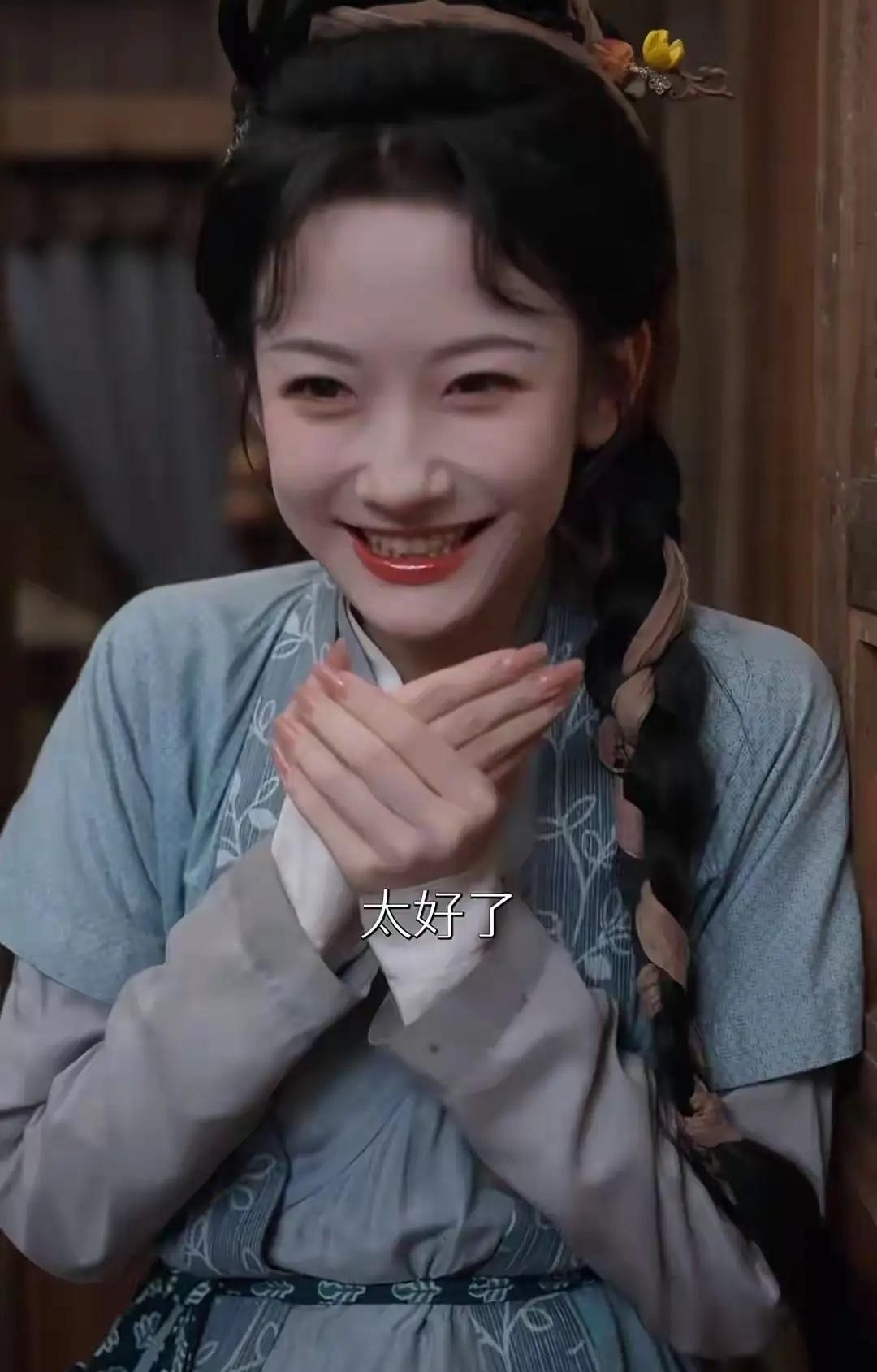 韩雨彤这下悔不当初了吧？
本来之前挺多观众喜欢她的
现在却因一个细节败坏观众缘，