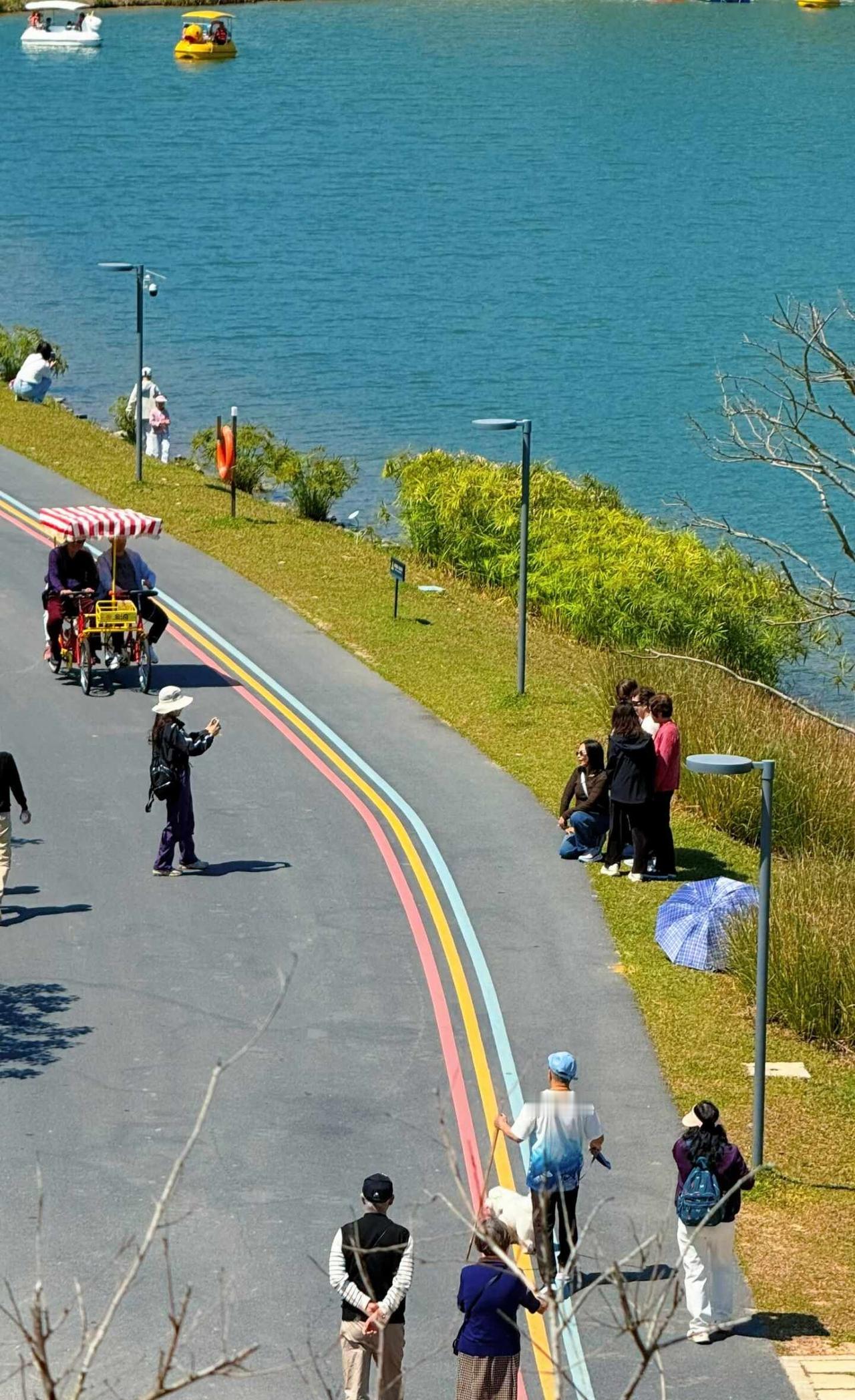 520｜在广州小洱海，把爱意藏进落日湖风里💌
不必远赴山海，爱意自有归处✨
5