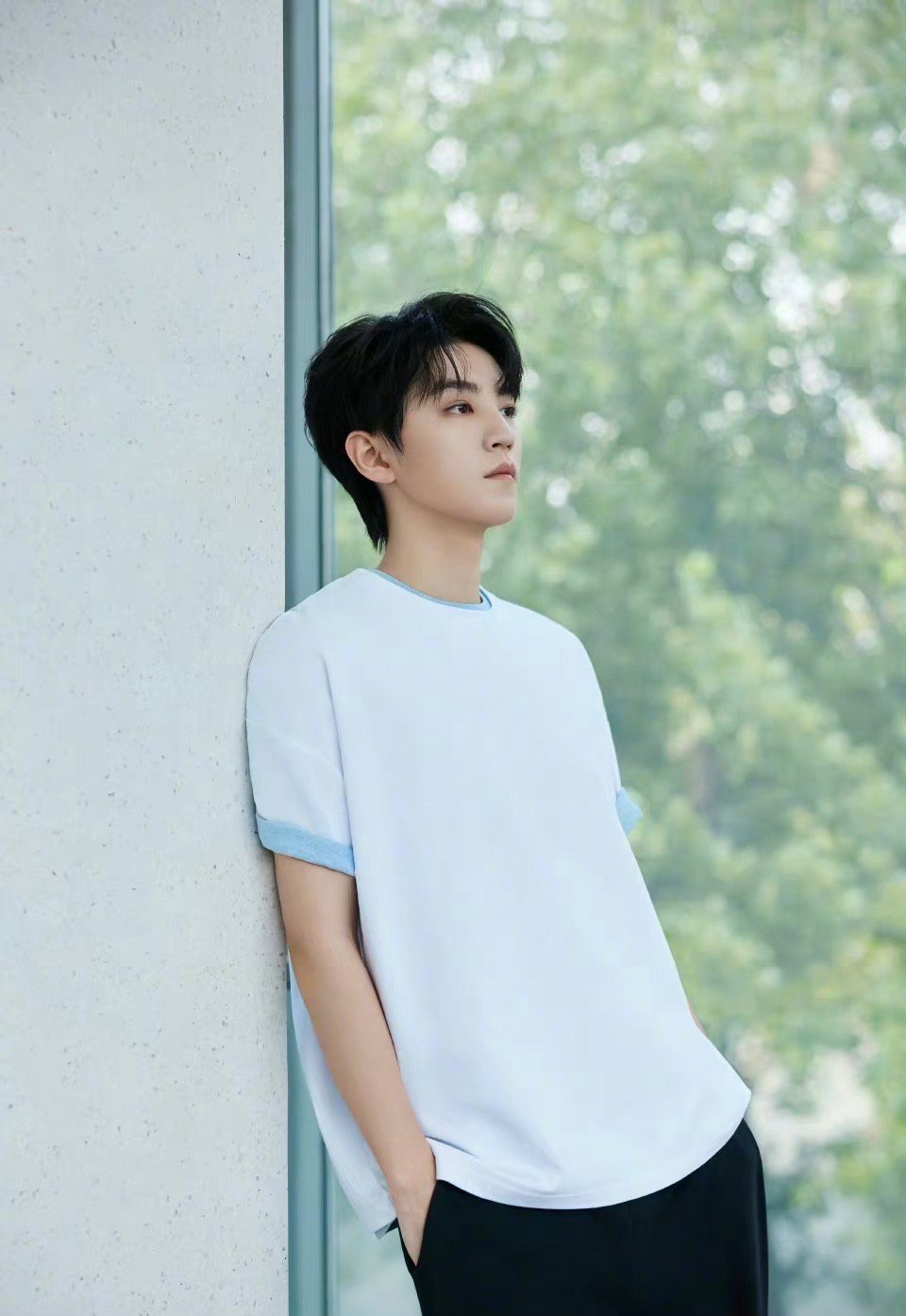 TFBOYS王俊凯、王源、易烊千玺的十一周年新物料，谁的表现力最好？ ​​​