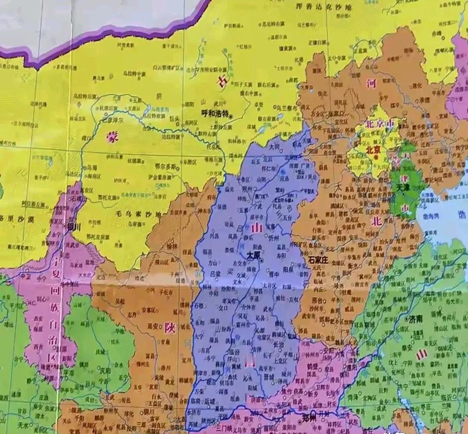 一旦爆发战争，必须死守的国内十大城市：

1.北京（政治中心）

2.上海（经济