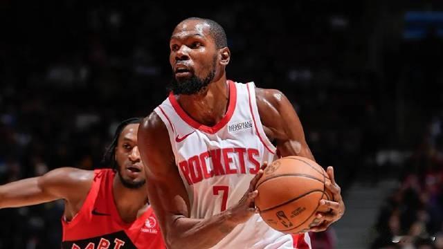 杜兰特158次高效率30+历史第二！
无视环境的顶级得分手！杜兰特158次高效率