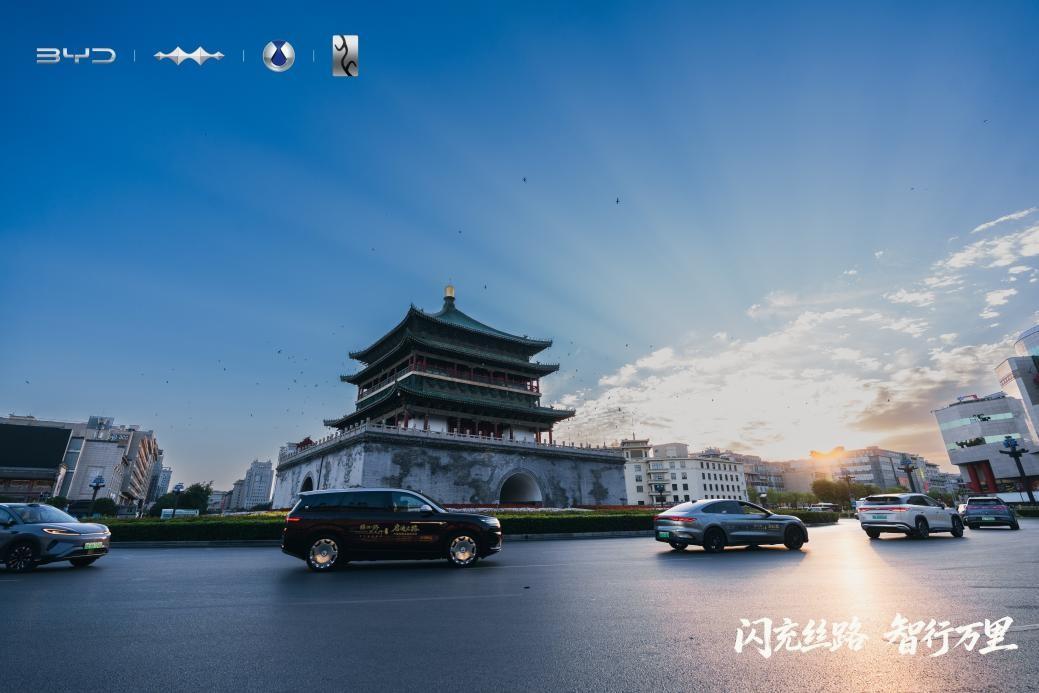 比亚迪今年的闪充和智驾黑科技会让原本摇摆不定的燃油车车主彻底转投新能源车，因为今