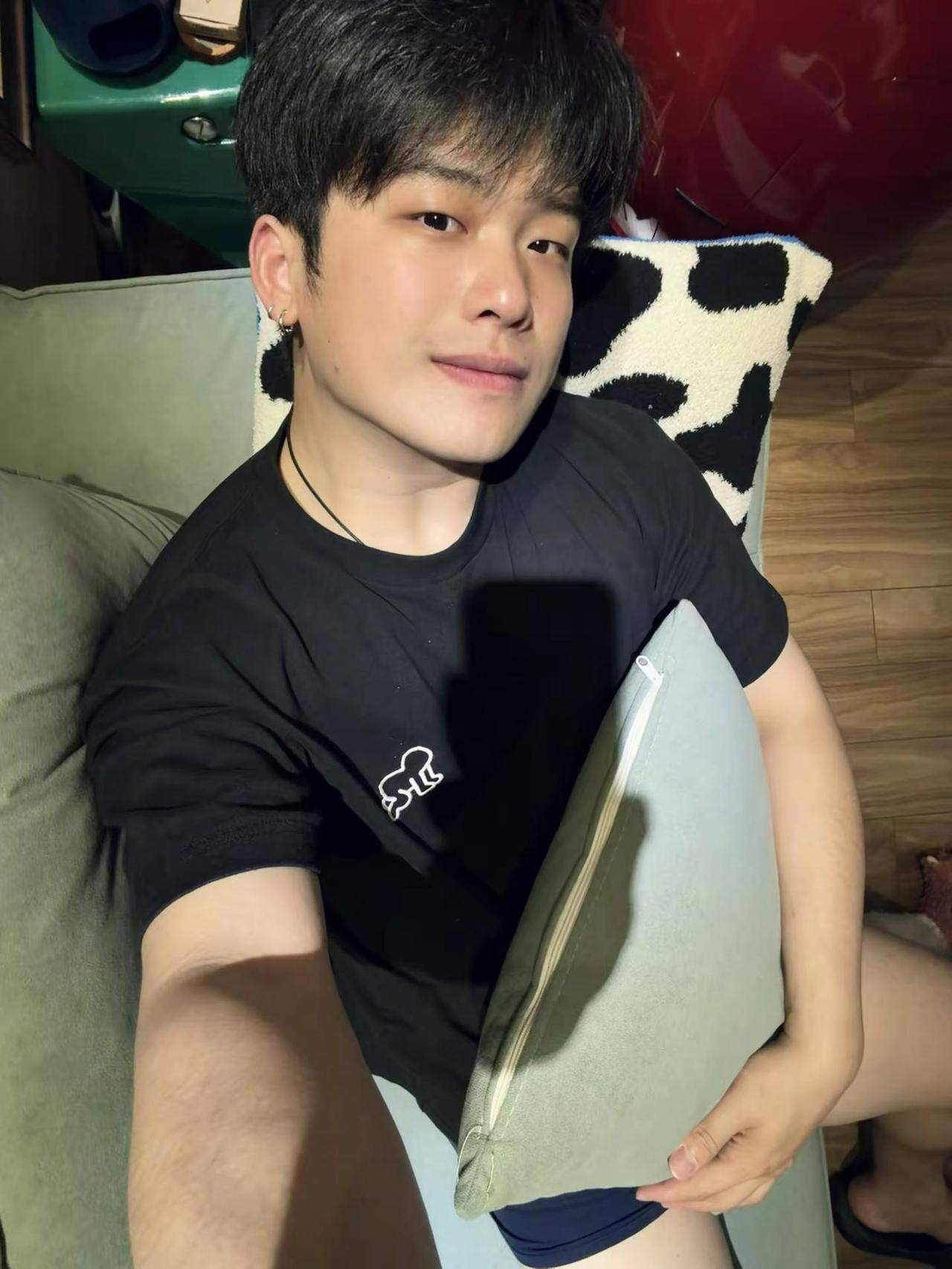 今晚抱我入睡