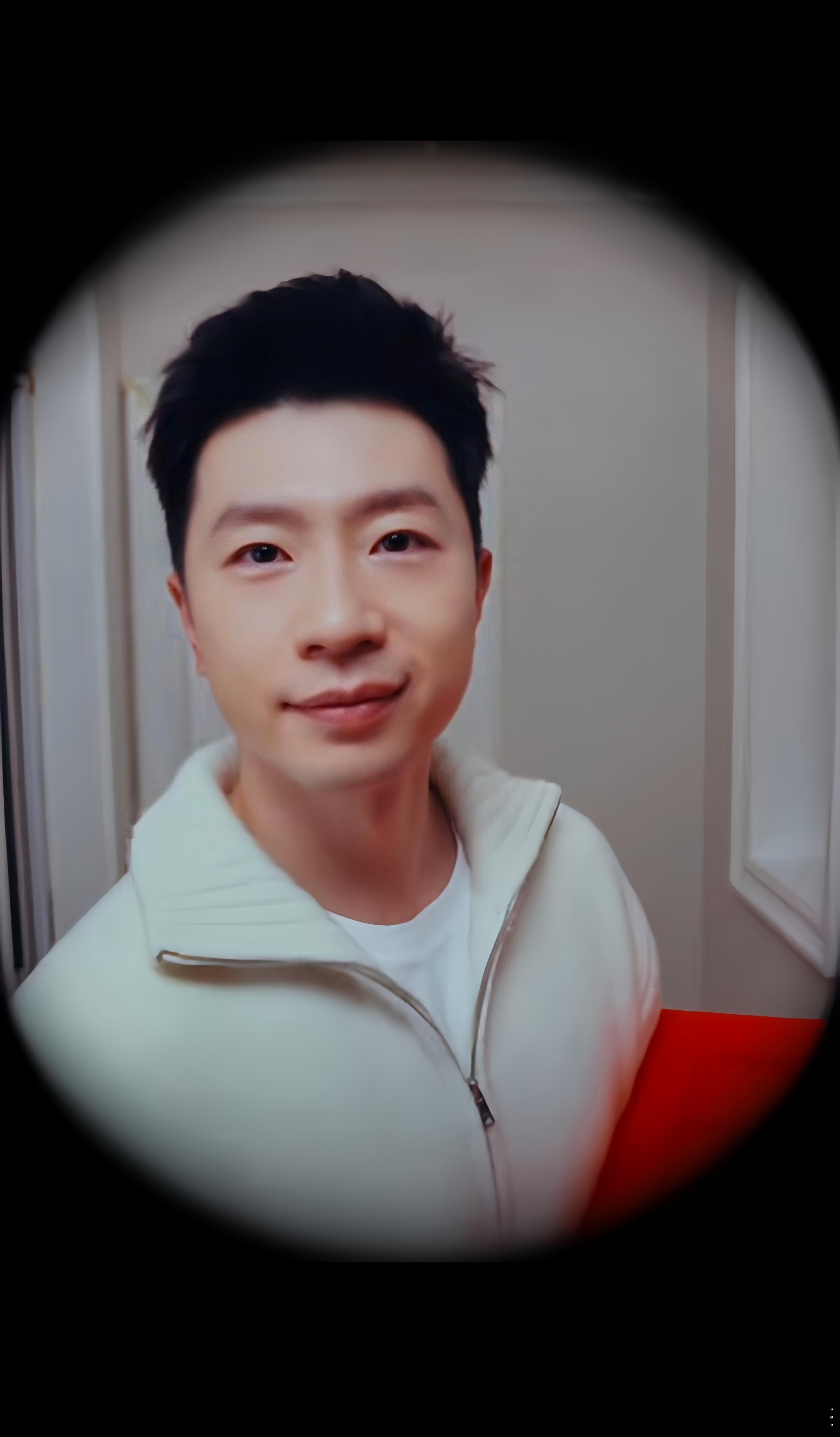 鞍山小马erdos男装代言人马龙 可爱猫猫