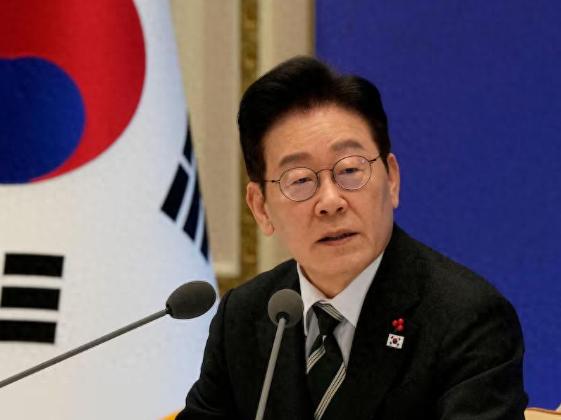 逃离青瓦台魔咒，韩国总统李在明又搞大搬迁，这次押注在一个小众城市，而新总统办公楼