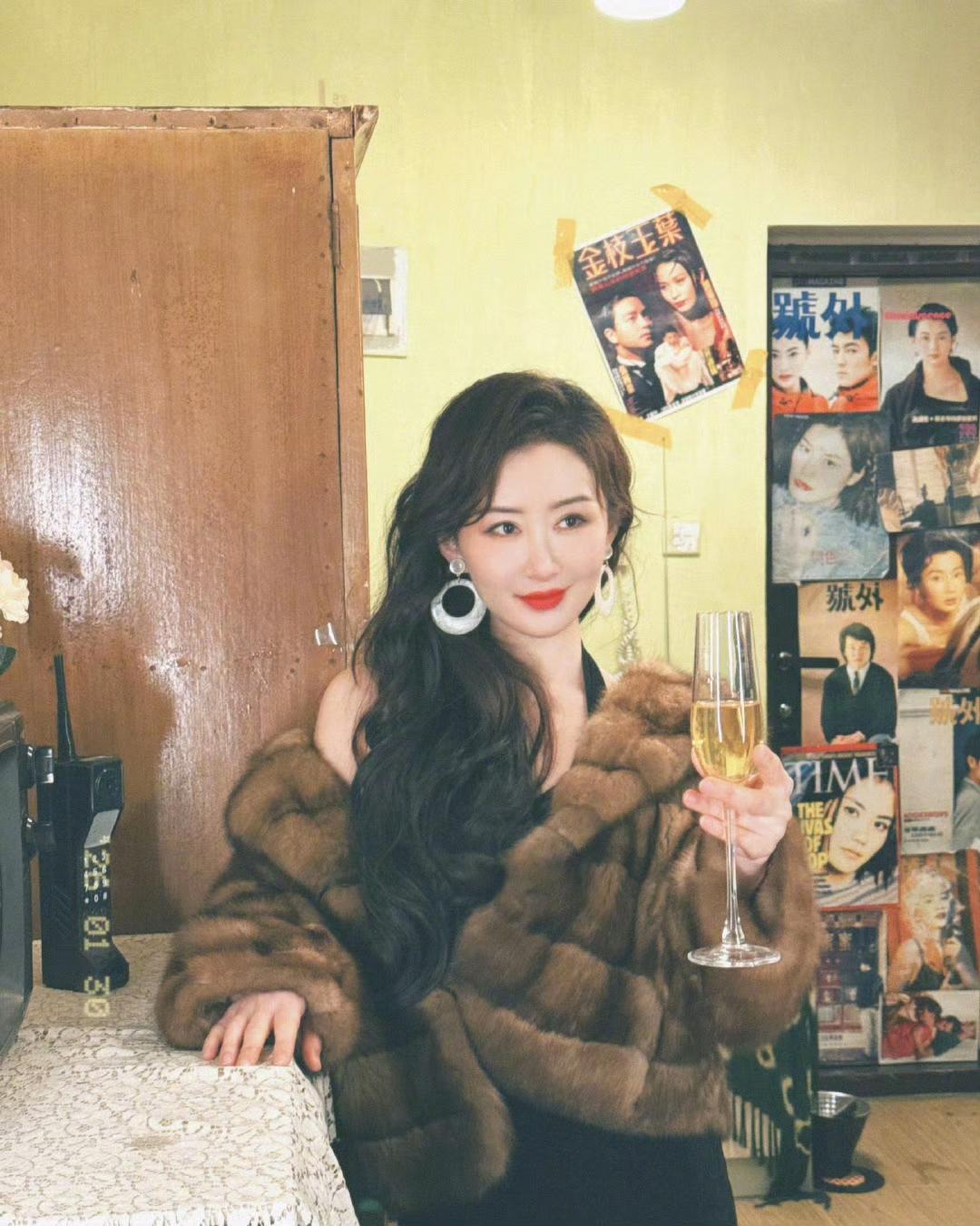 今日份@舒畅 [比心]