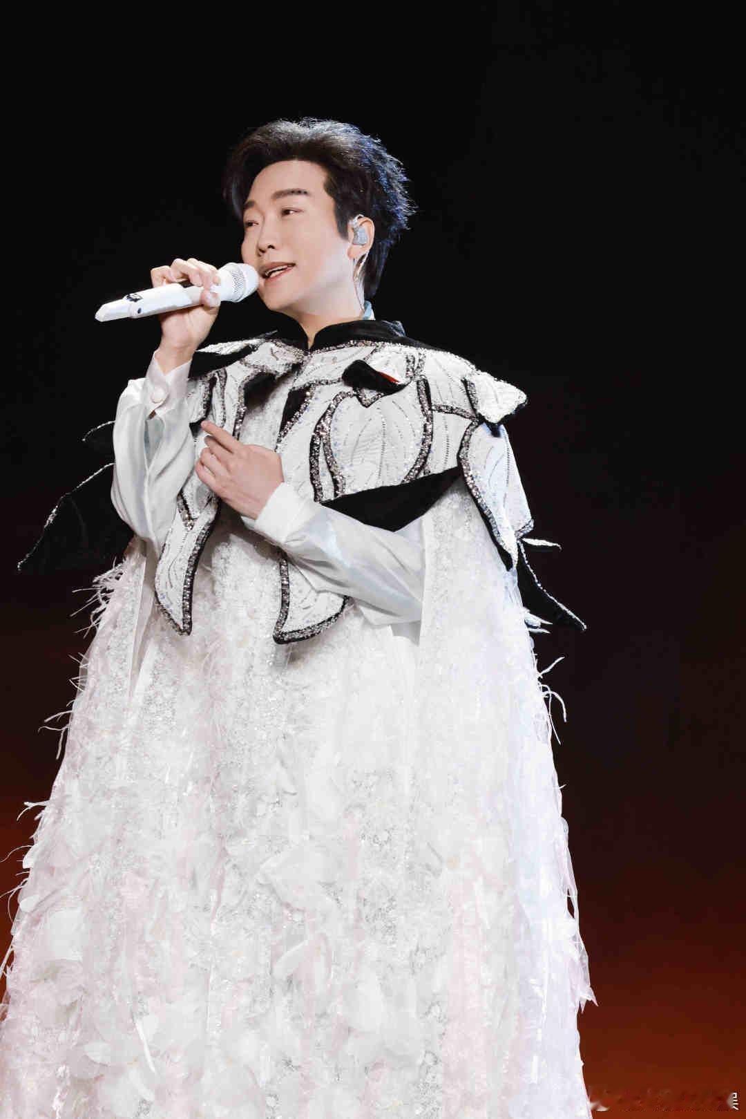 李玉刚刚好遇见你巡回演唱会 李玉刚常州演唱会预售开启 等了20年的国风演唱会终于
