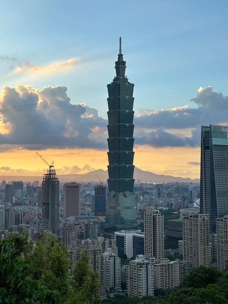 *统一已有最佳方案，台当局没料到，赖岳谦反将一军，岛内开始自救。

这几年有一个