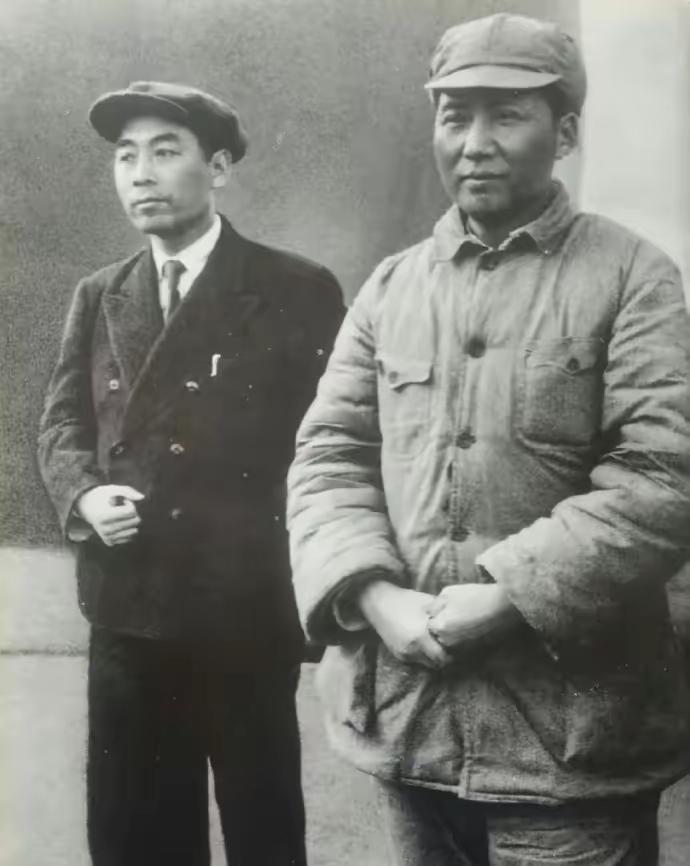 一对千古知己，两位国之脊梁，中国人永远忘不了
 
提起新中国，我们总会想起两位伟