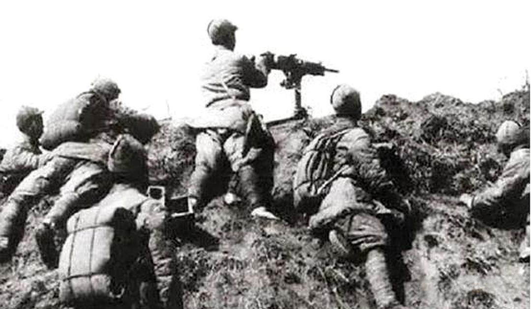 1943年，日军两个大队杀入山西太岳，陈赓却下令暂不正面接战，组织上万百姓挖断百