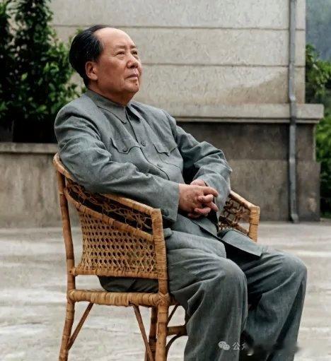 【1966年毛主席最冷预言：看透量变质变，读懂历史周期律】      1966年