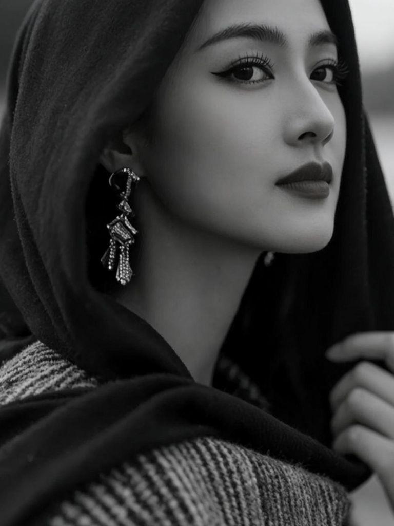 AI民族风肖像 随变ai随便玩 氛围感写真 时尚写真 优雅气质