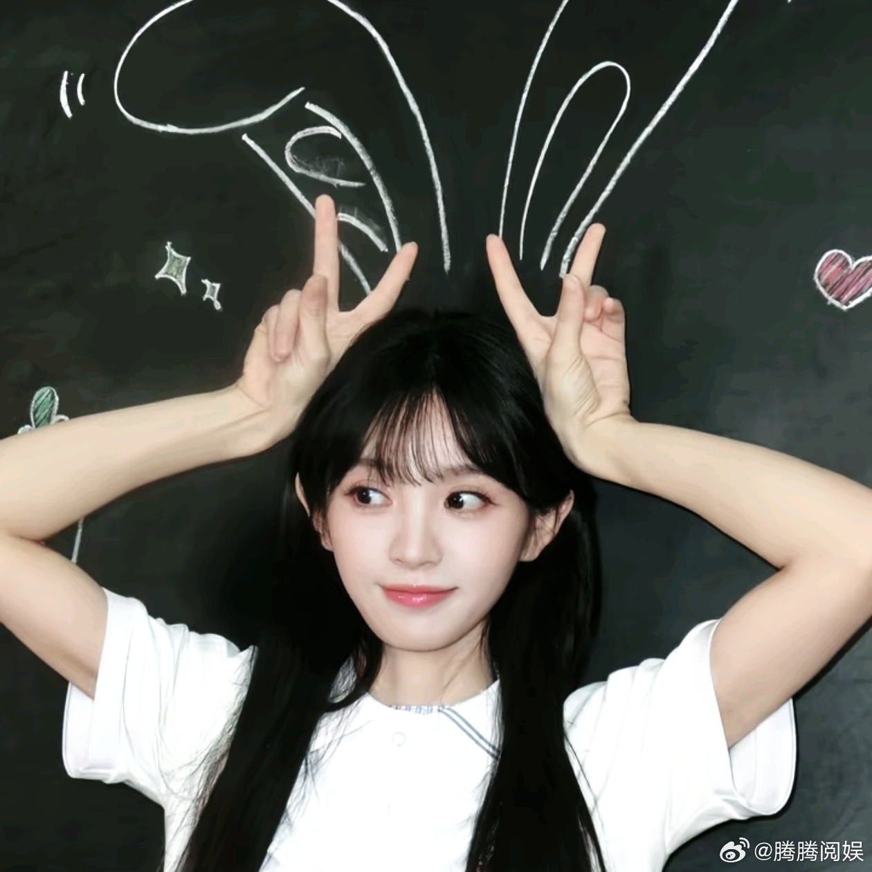 田曦薇怎么洗把脸就来演林知夏了天才女友田曦薇的原生少女感太难得，不用华丽妆造加持