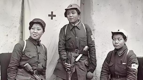 1931年，少将张行忠在后方医院养伤，身边的护士看着眼熟，像极了自己的妻子王明佳