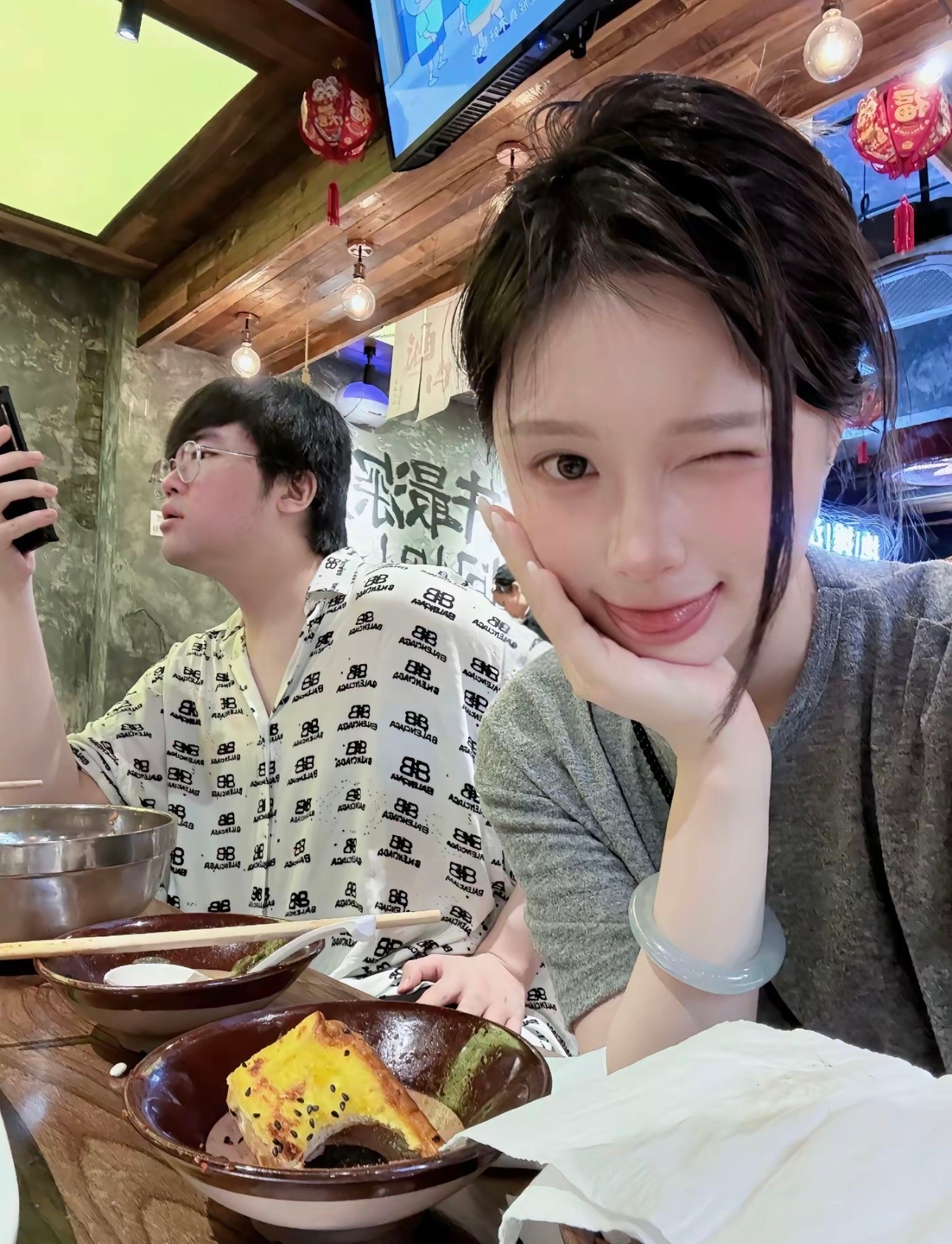 LPL圈知名情侣现状大盘点，哪一对是你的意难平？1. JackeyLove❤️五