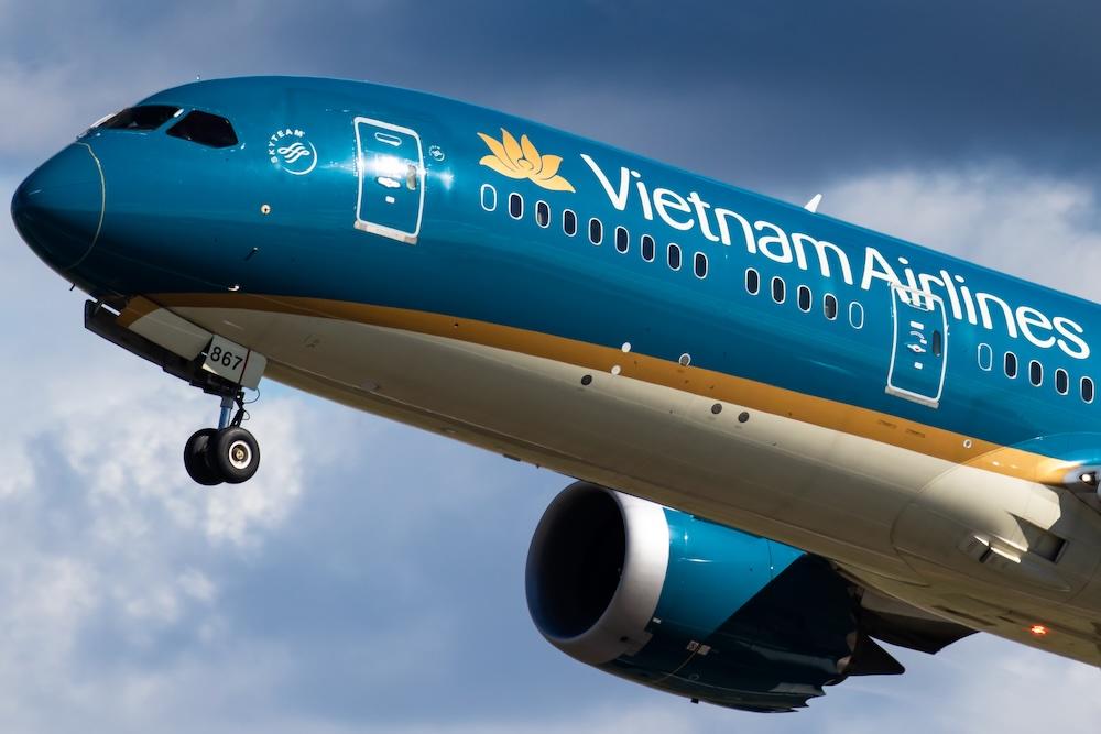 当地时间8月15日，越南航空一架787-9（VN-A867）执飞VN34航班从慕