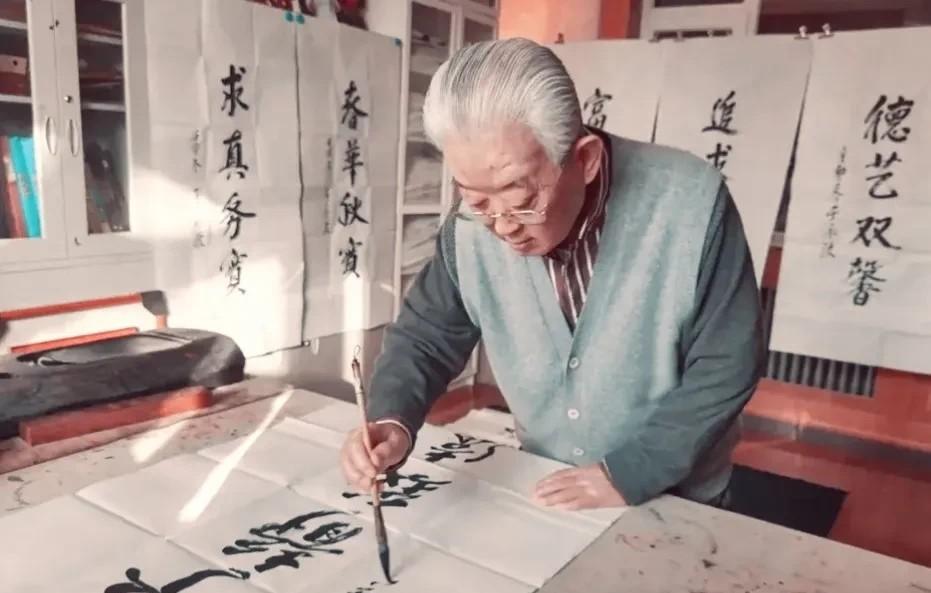 2003年，解放军原总政治部主任于永波上将退出了现役，而回顾起他的军事生涯，最令