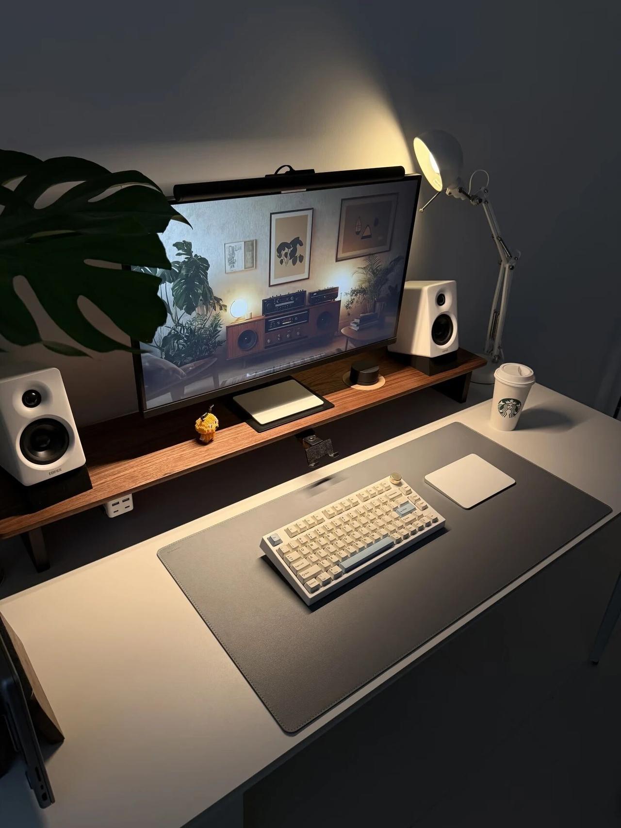 你觉得哪个数码桌面最好看？你喜欢哪个？救命！这些数码桌面太好看了吧！有的暖乎乎像