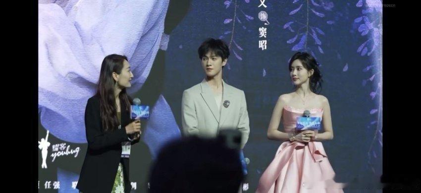 孟子义李昀锐同框梦回昭昭墨墨昭昭墨墨CP再现，盛典现场，简直让人梦回当年！这对豹