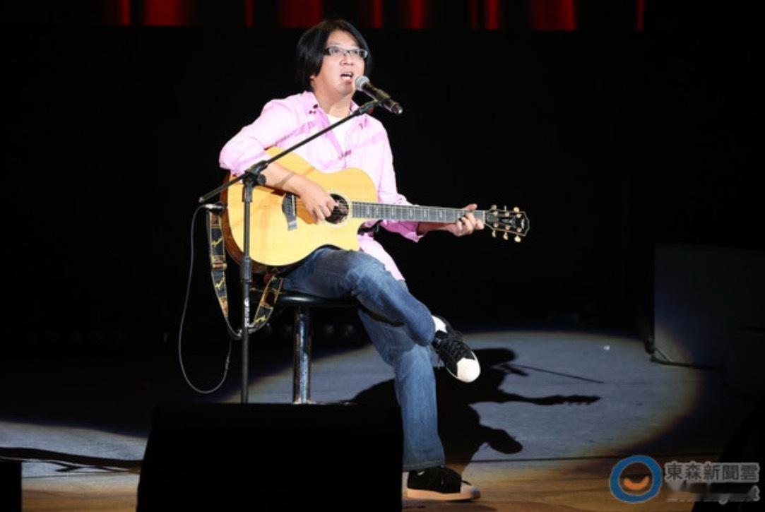 台湾知名音乐制作人袁惟仁去世，终年57岁。袁惟仁生前曾担任S.H.E、动力火车、