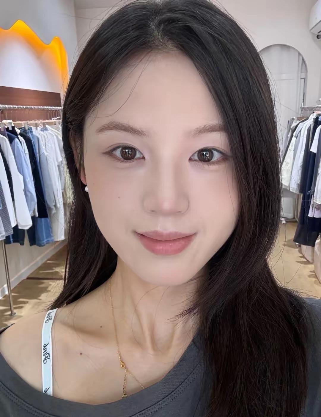漂亮女孩