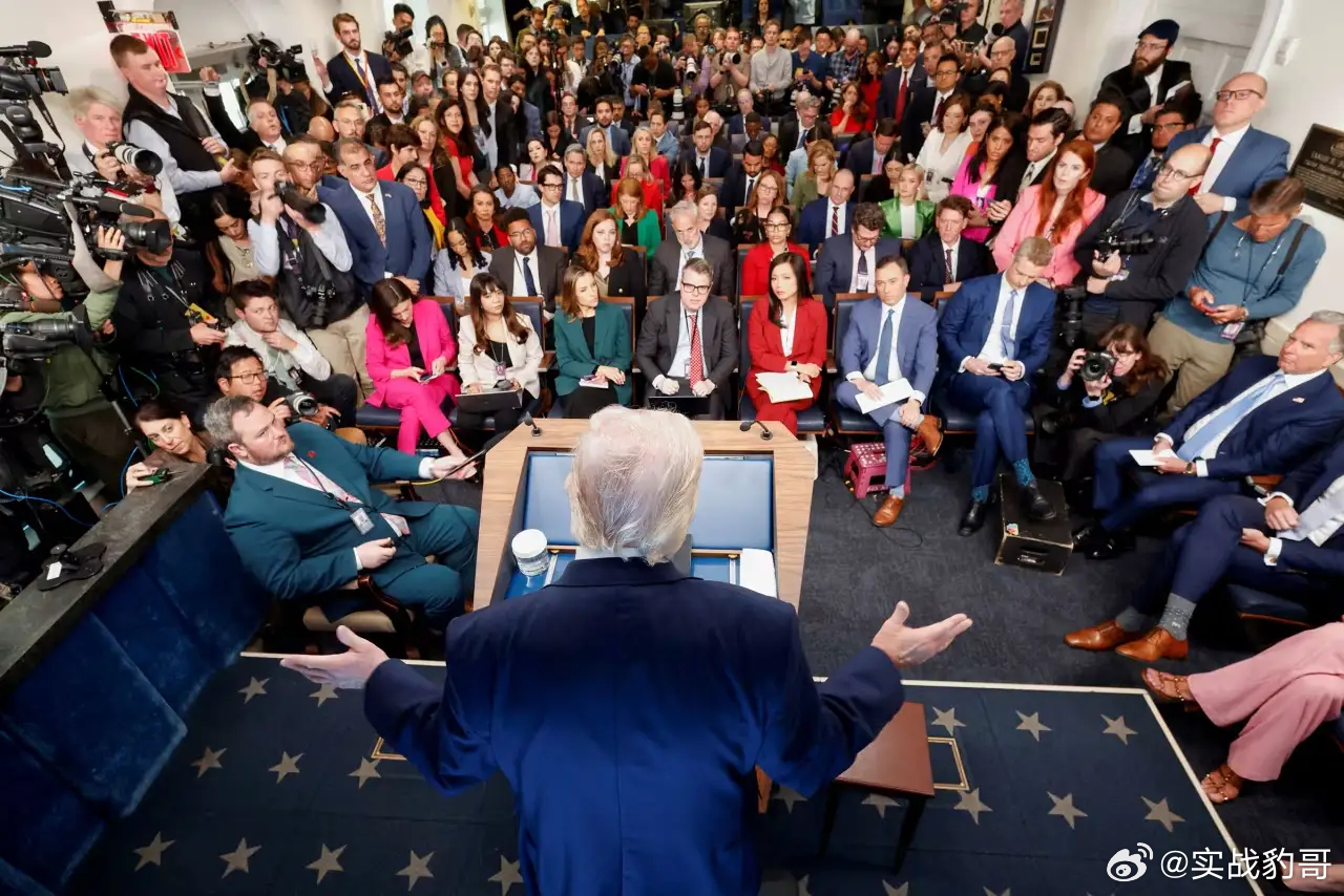 特朗普记者会最引人注目的部分出现在临近尾声时，他不仅抨击了欧洲，还点名澳大利亚、