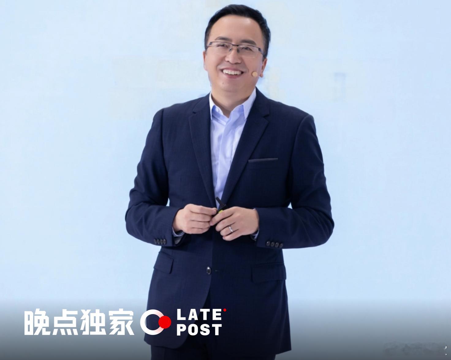 据晚点报道：荣耀前CEO赵明将任千里科技联席董事长此前，赵明深耕终端与AI领域，
