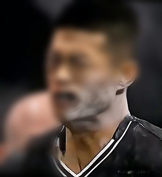 扇耳光大赛：当暴力被包装成 sport，我们该鼓掌还是转身？


你看过“扇耳光