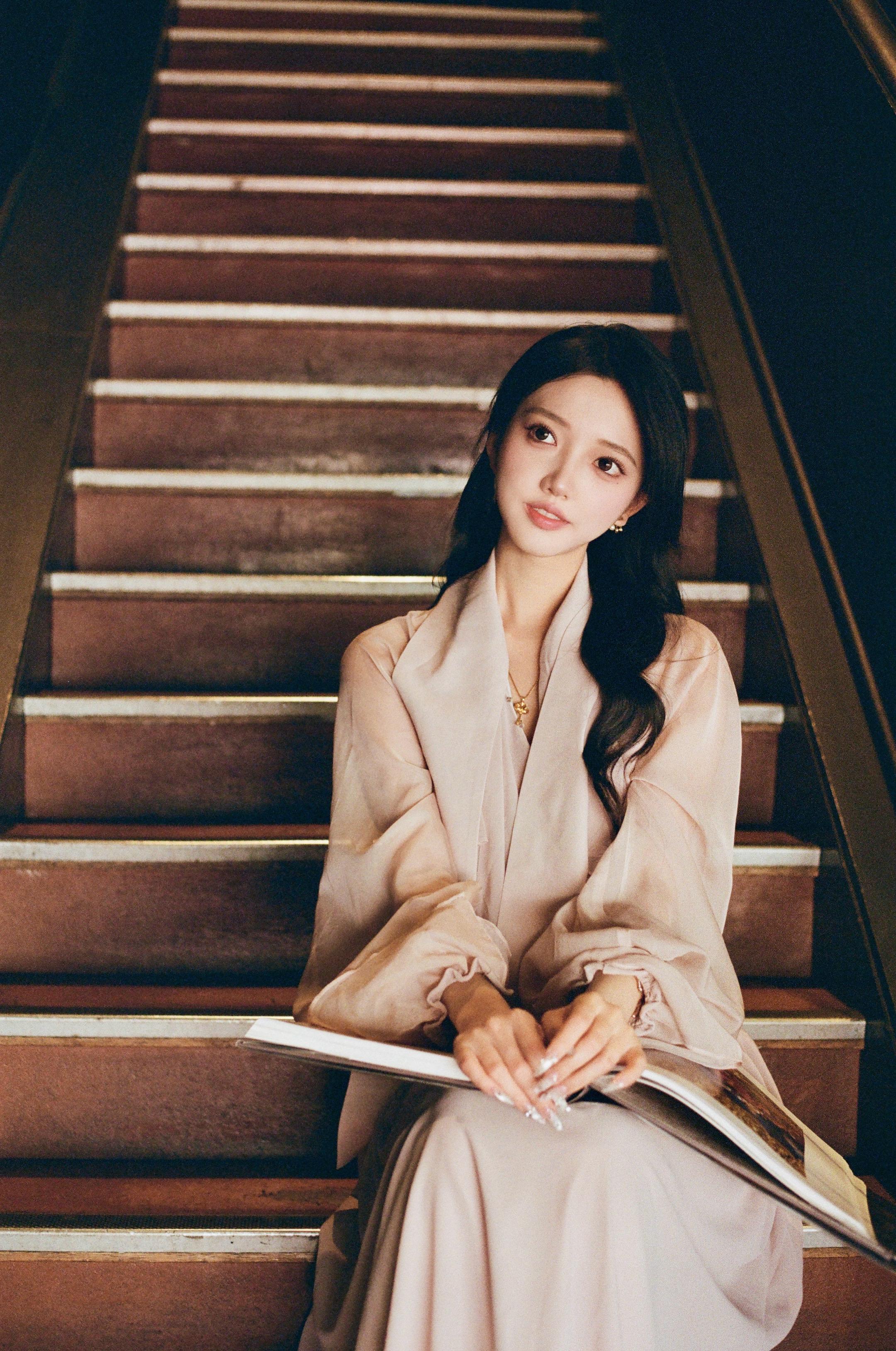 一滴泪的重量 取决于它落在谁心上