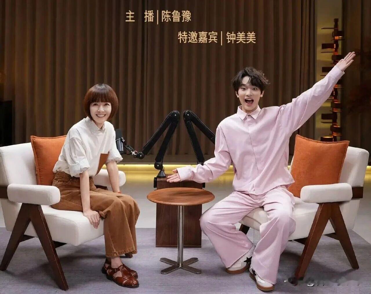 之前采访还提到过年会给父亲家准备礼物，如今彻底断联却留了底线：对方真遇急事，愿意