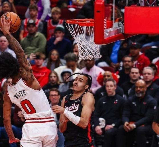 《快船报价博格丹·博格达诺维奇、科比·布朗、克里斯·保罗加次轮，意图引进公牛科比