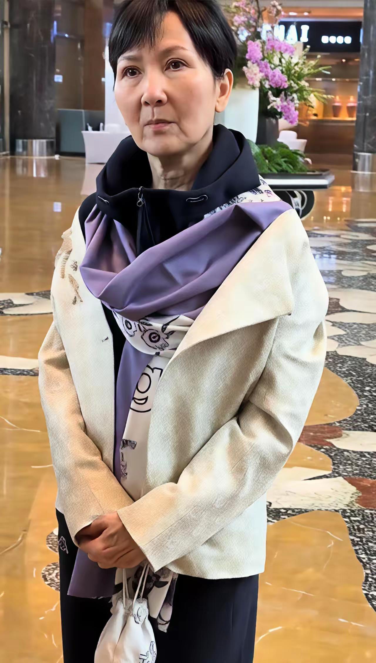 小青陈美琪也老了。