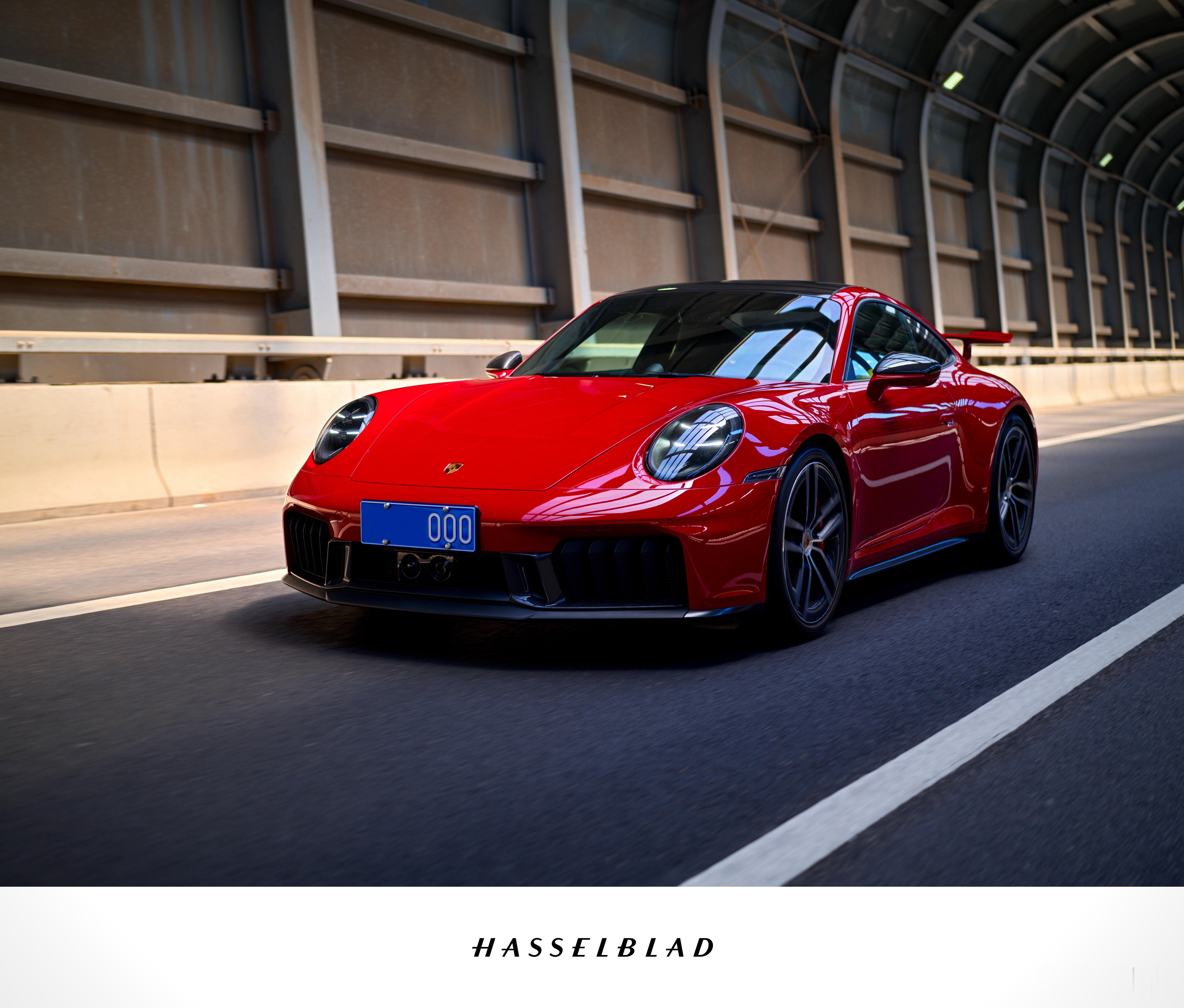 和这台GTS相处了几天，除了Turbo S，这就是992.2你最值得体验的街道车