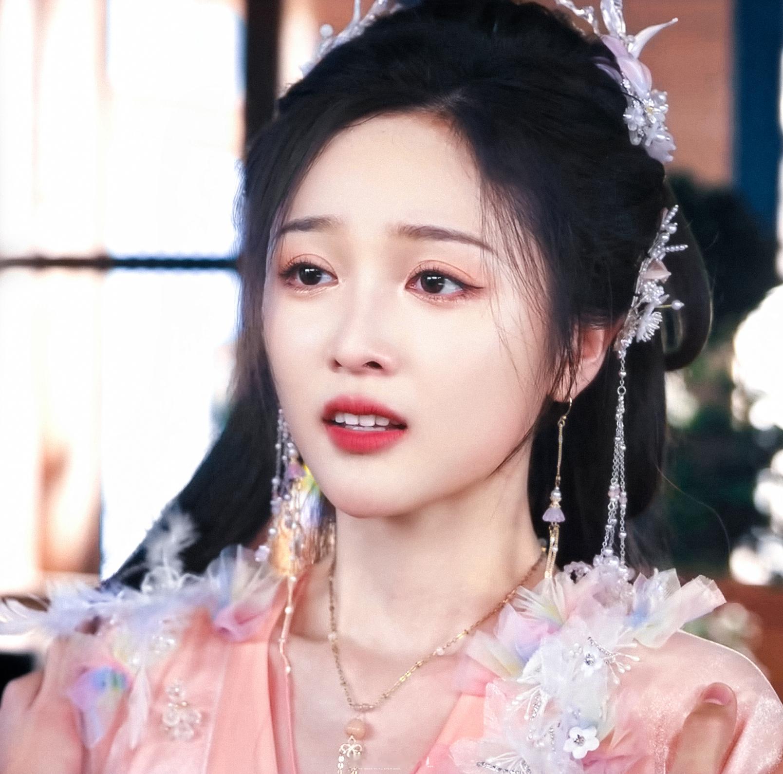 小醉.吴宣仪王权醉 ​​​