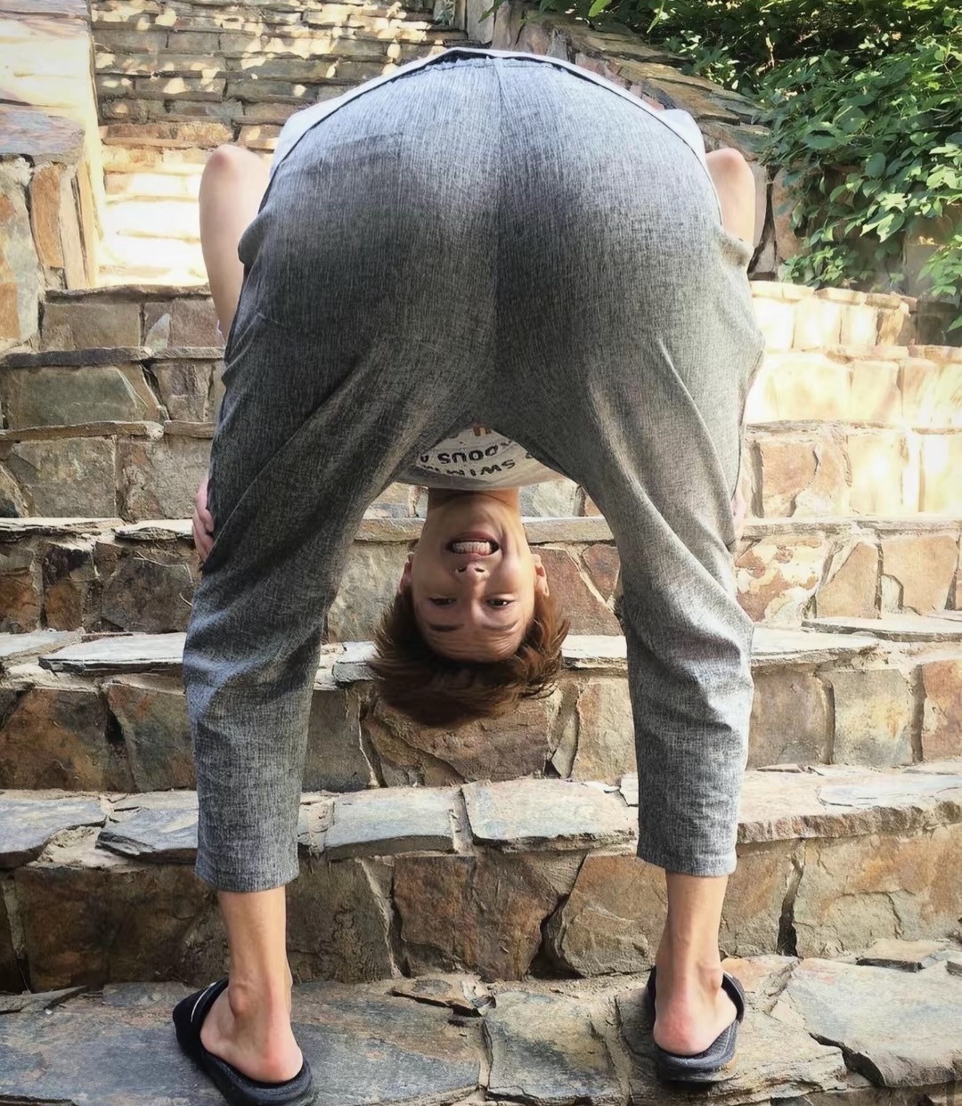 ？ 