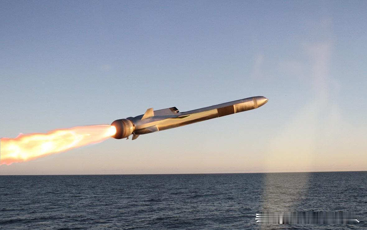 “战斧”导弹要“救场”了！很多人以为，这1852公里的“神器”能让乌克兰“翻盘”