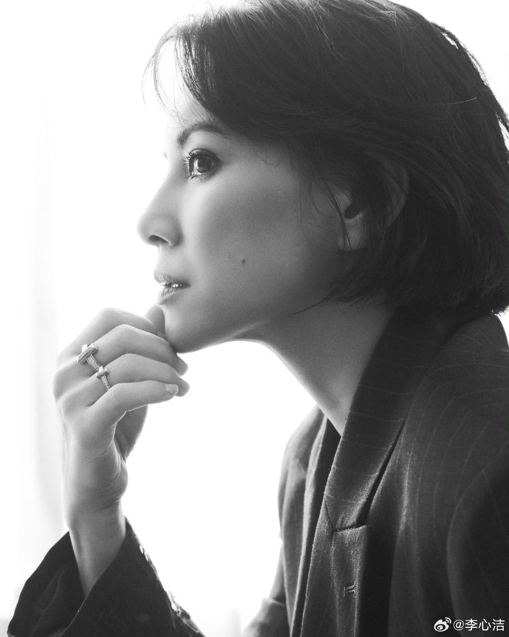 李心洁晒袁咏仪浪姐送考合照 太喜欢两位了李心洁晒袁咏仪合照