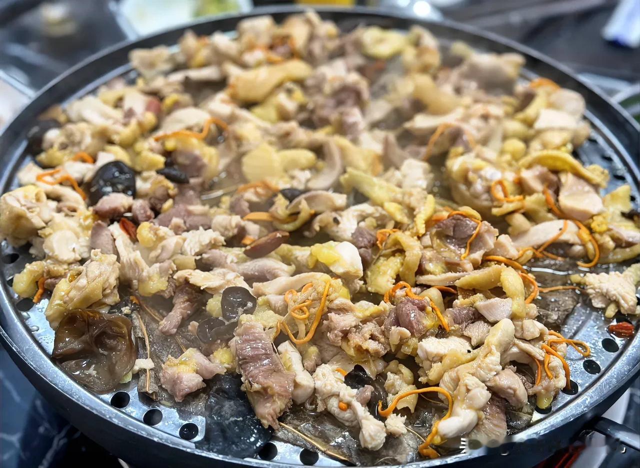 独鸡一味
打锅系对降温的一种尊重！