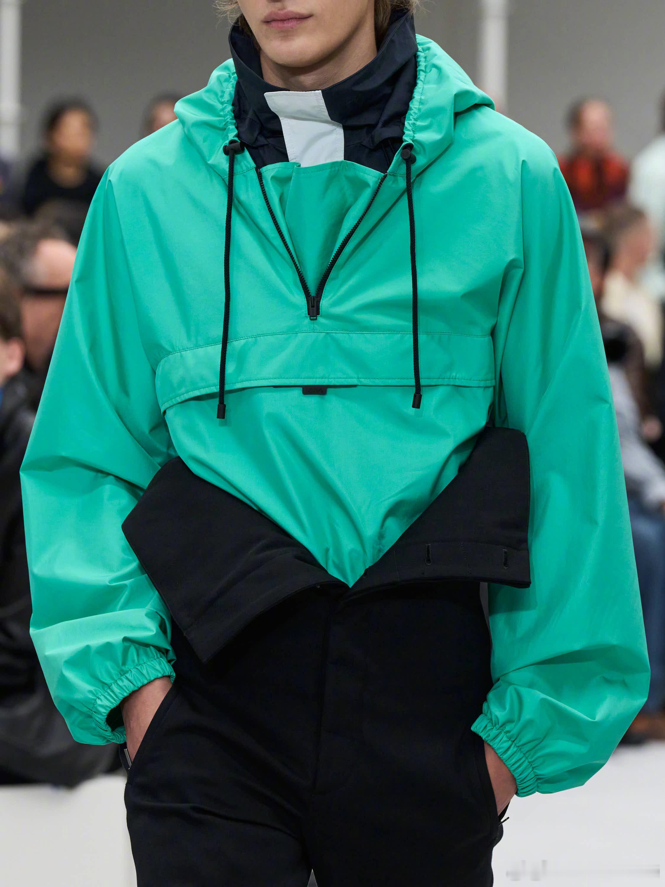 我想看宝宝穿这件衣服！！！！好看！！！！ ​​​