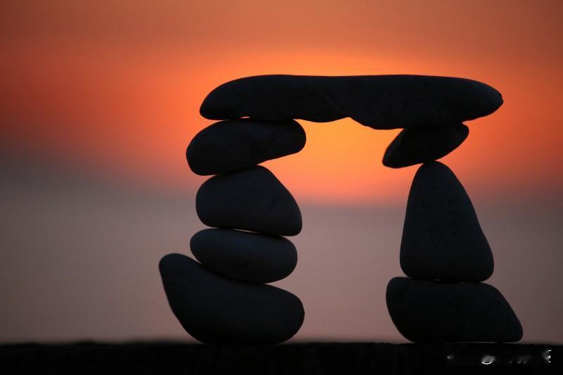 不管男人女人选择一个情绪稳定的伴侣才是这辈子最对的事情。

看多了那些情侣夫妻吵