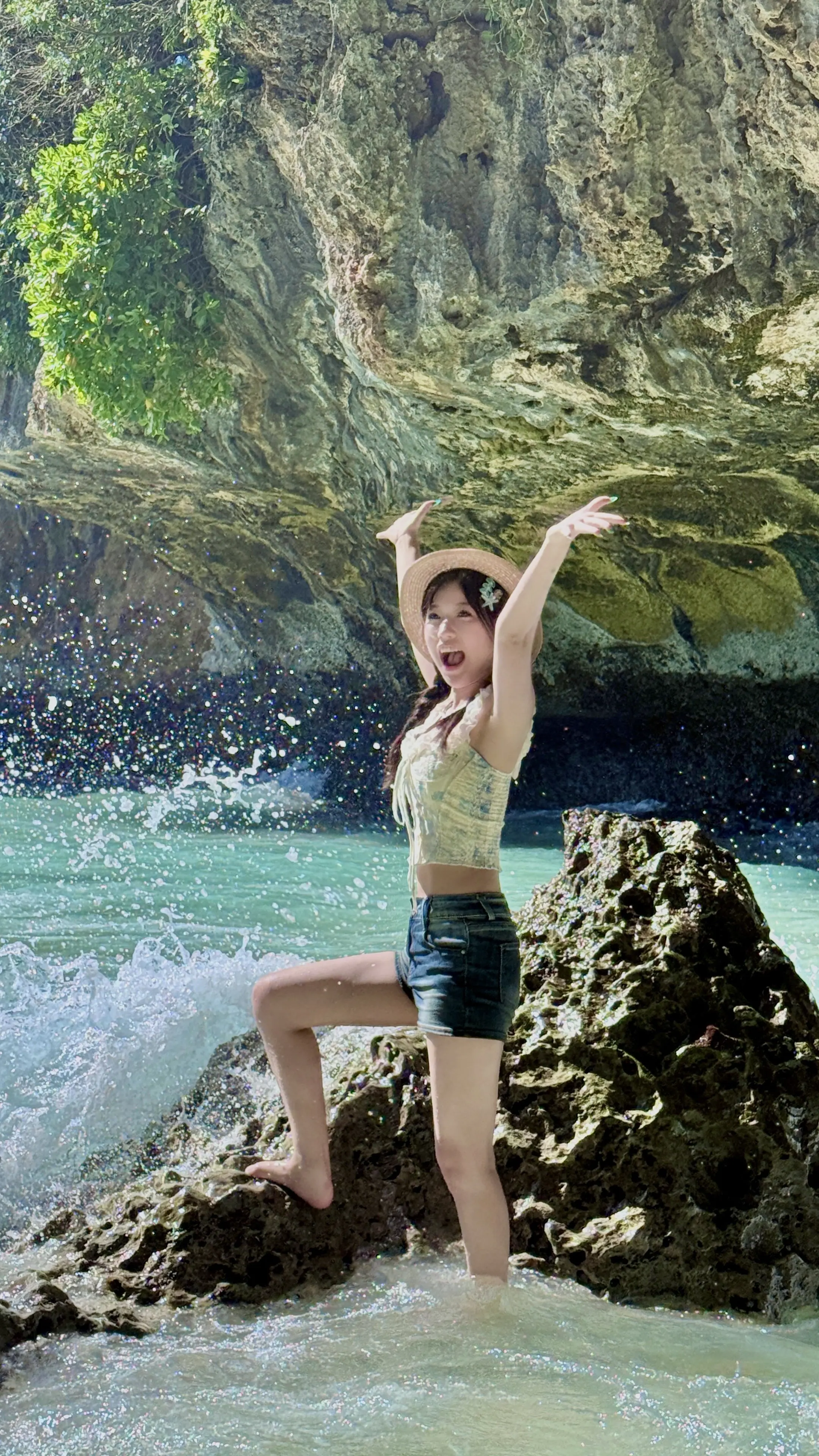 永远保持 自信 明媚 张扬向上的生命力