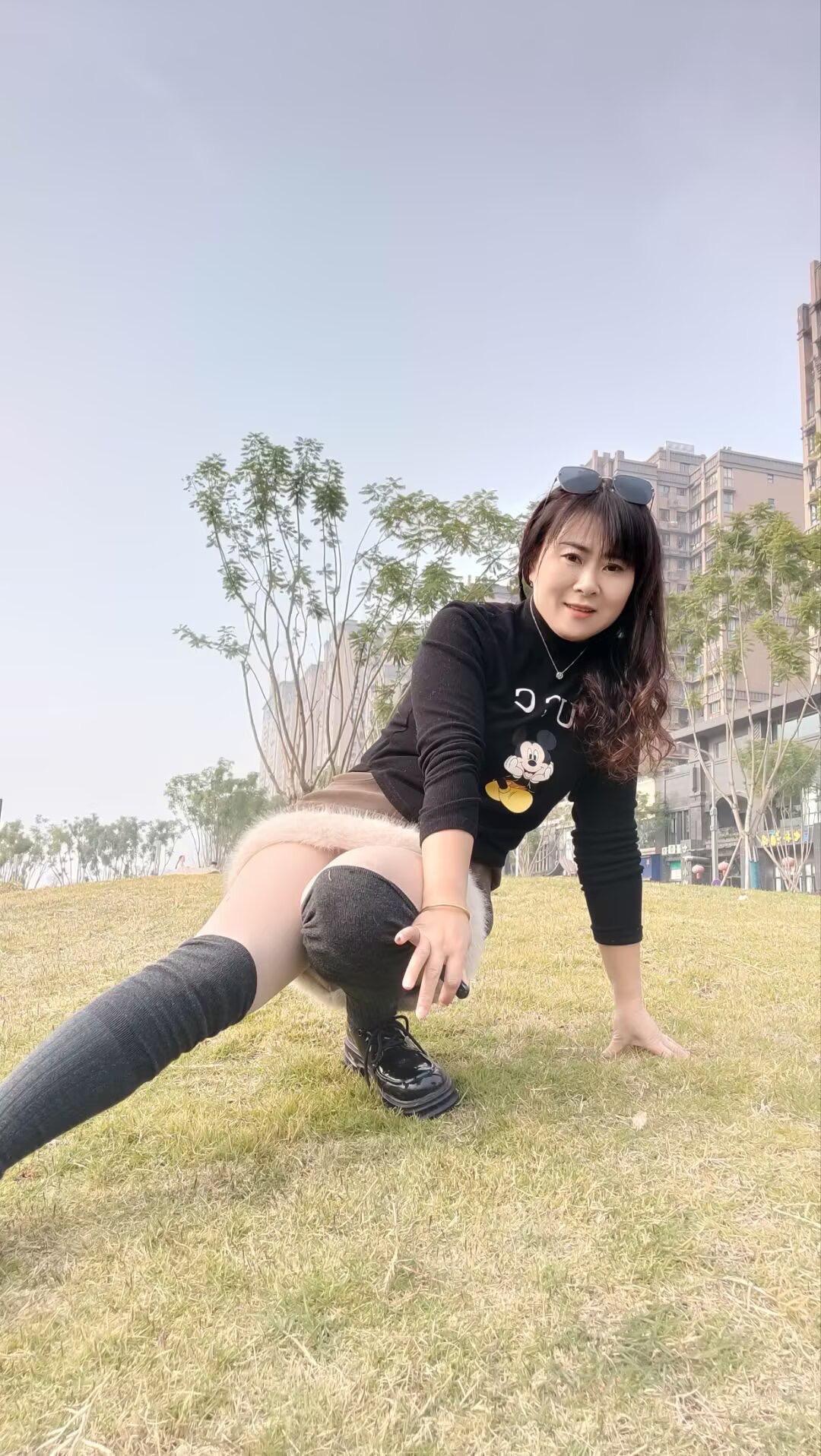 执念这个东西一旦放下，再重要的人和事也变得无所谓了……