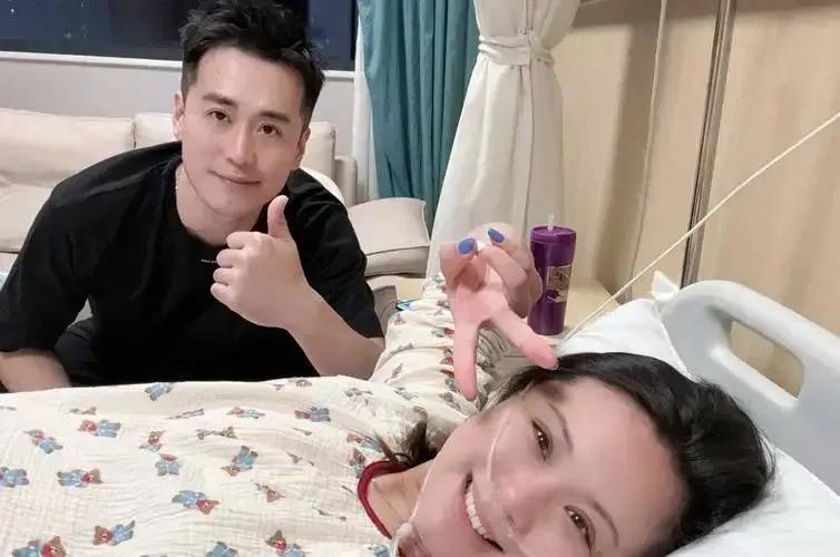 前中国女排队长曾春蕾二胎产女！
东京奥运会前，曾春蕾因为奥运会延时，再次错过参加