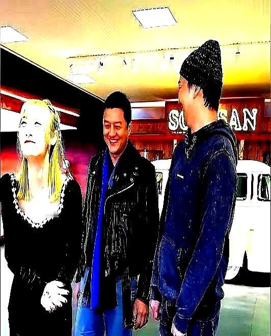 李嫣那道疤，花了2000万动了4次刀。当年全网说她像李亚鹏，你再看她现在的脸，简