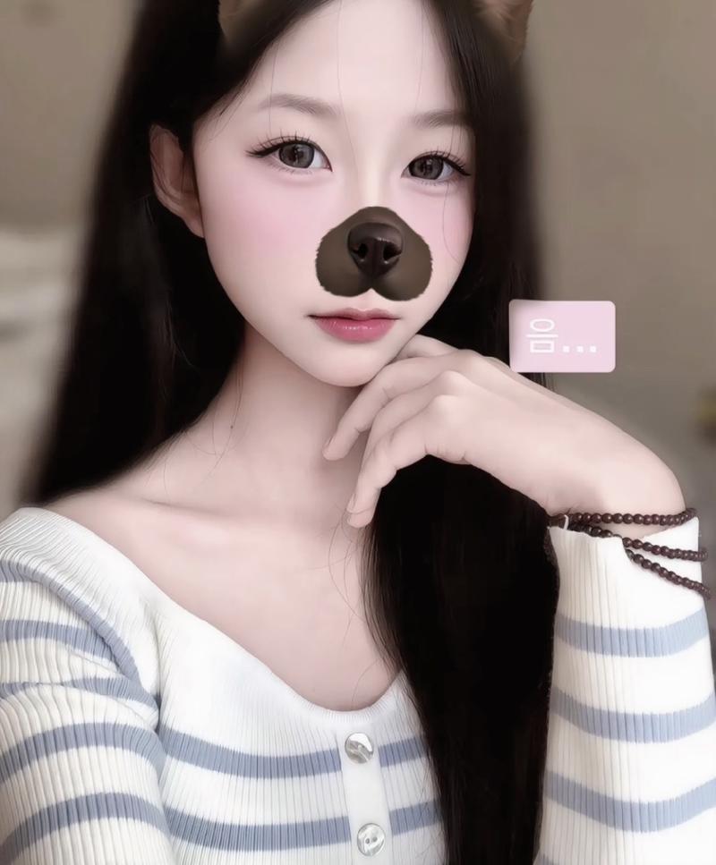 完整文章应该，是我会一直，沉默，直到，一个人说，他的世界刚好，需要我这份吵闹