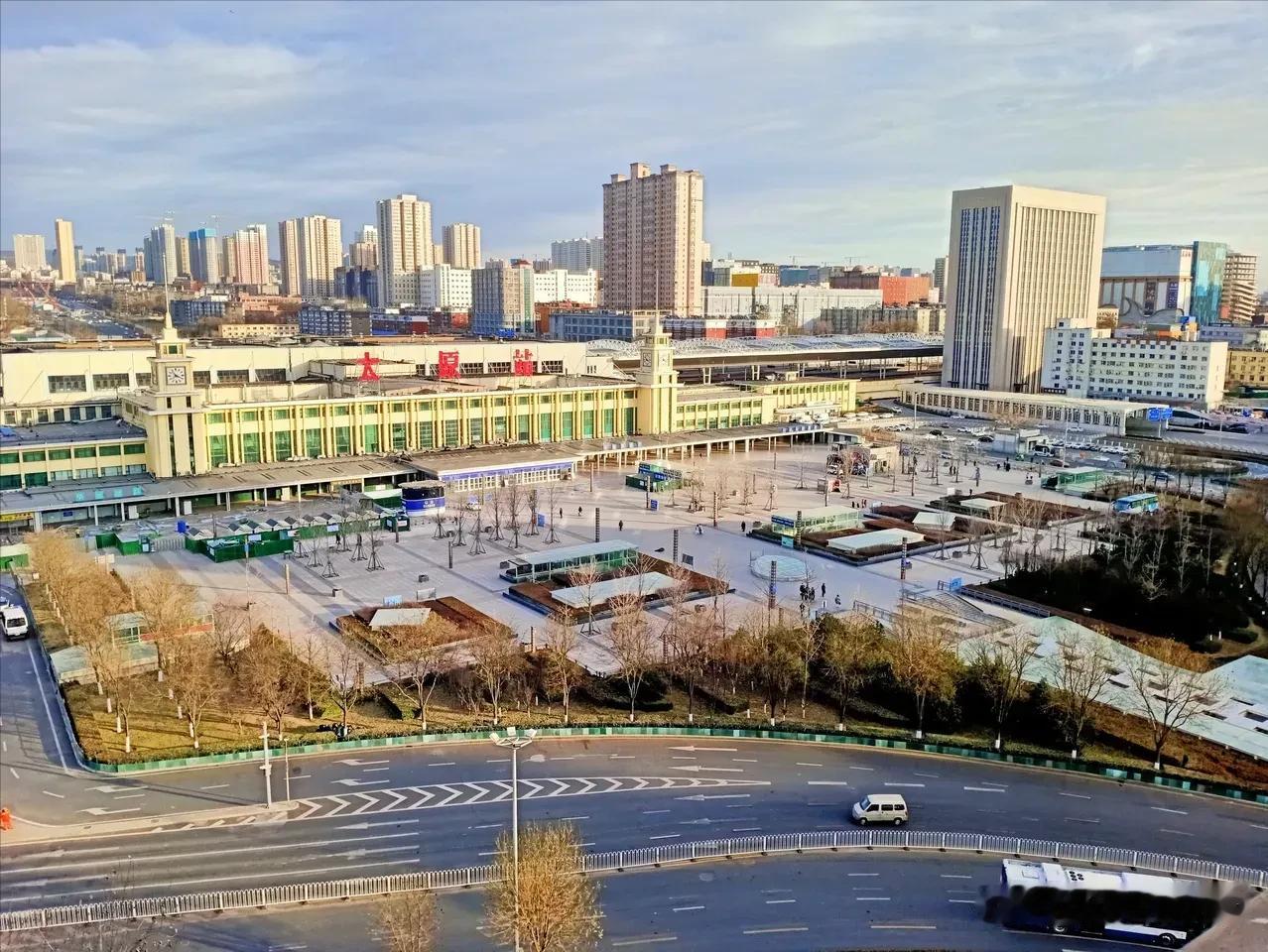 【山西有什么可以拿得出手的东西】
改革开放以来，山西除了煤之外，在全国能拿得出、