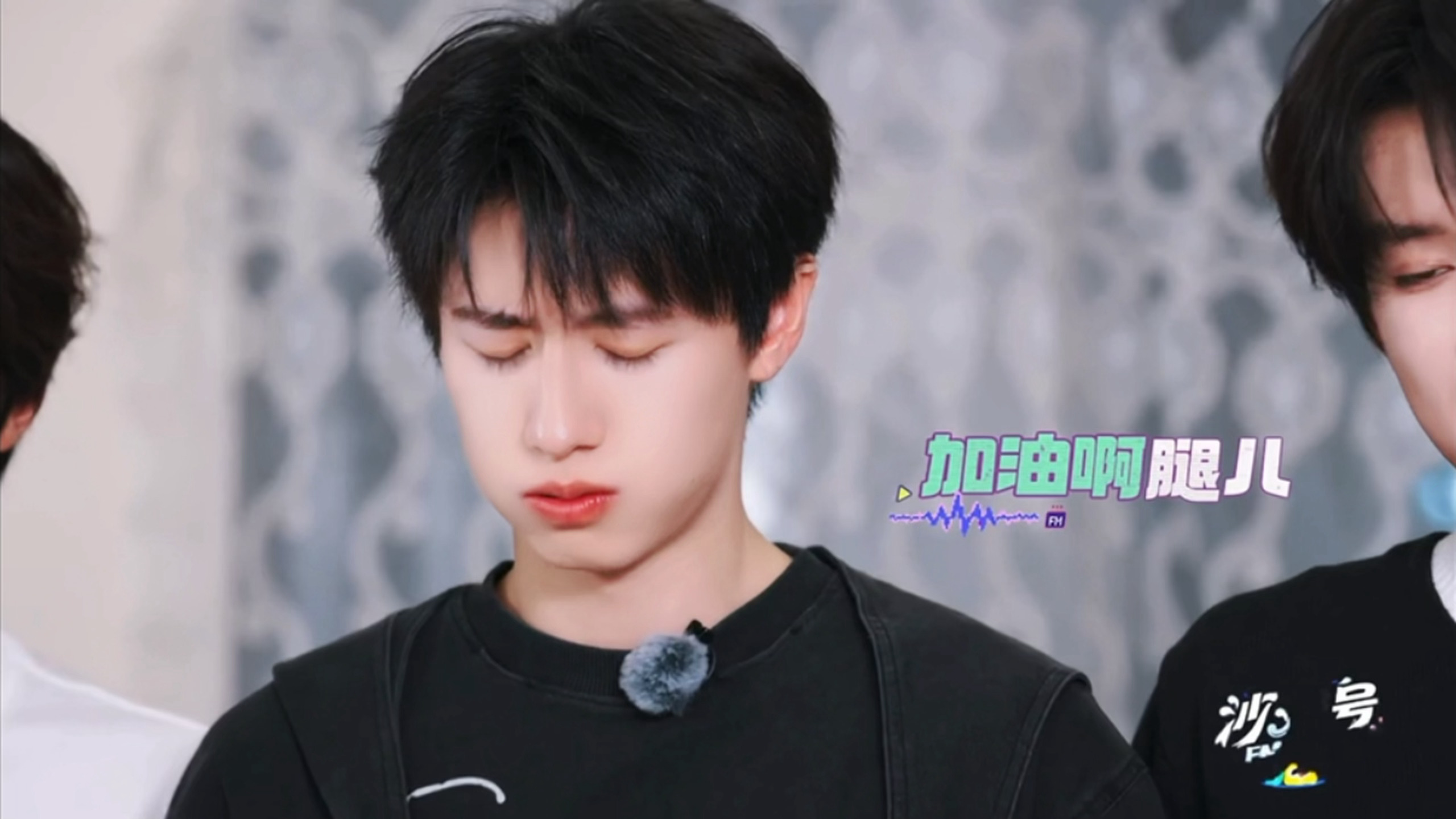 我都我都 萌的我不行了[抓狂] ​​​