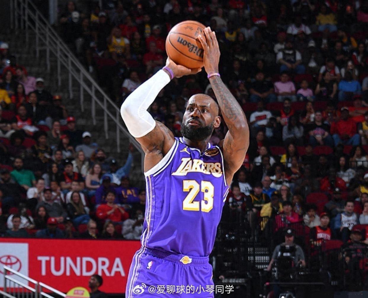 NBA西部排名+对阵出炉：火箭VS湖人 掘金VS森林狼 开拓者vs太阳争第一！ 