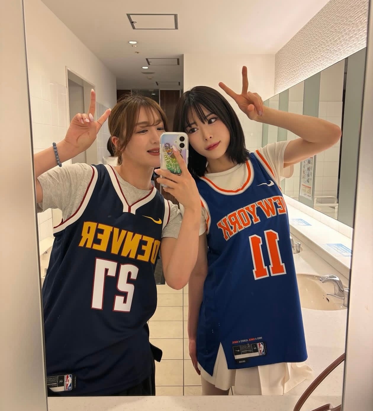 篮天下穿球衣的女孩 哪里人氏？Images via 5.tsujihoka 世界