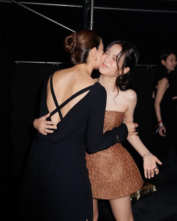 JISOO & KIMMY